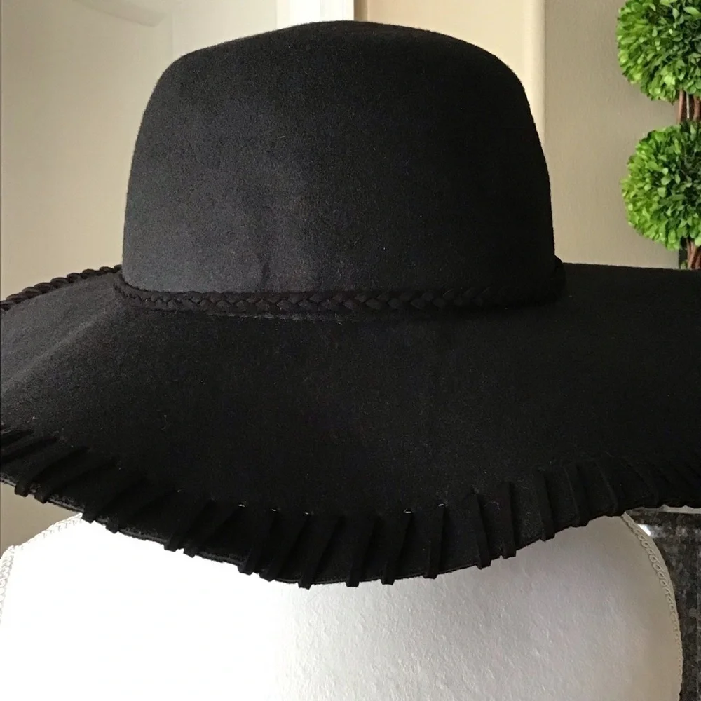NEW Floppy Hat Black Felt Brim Whip Stitching Hippie Boho Western Festival Style